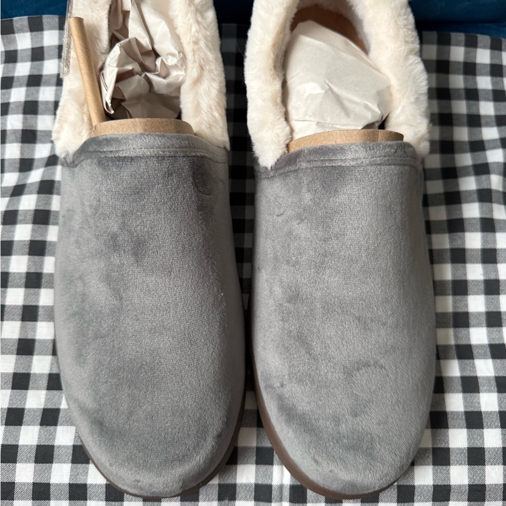 Vionic Gray Slip-On Loafers with Cream Lining new with box